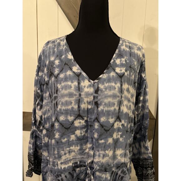 Tolani Collection 1X Tunic Blue White Tie Waist The Dye Handkerchief Hem - Picture 1 of 7